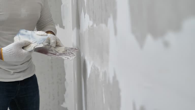 Best Water-Damaged Drywall Repair  in Thornville, OH